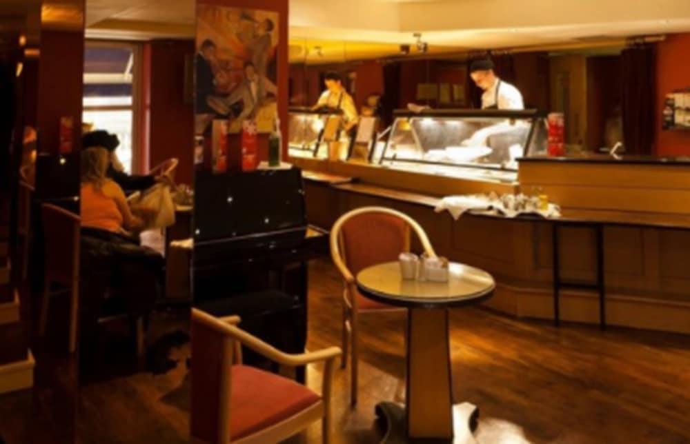 Pery'S Hotel Limerick Junction Eksteriør billede